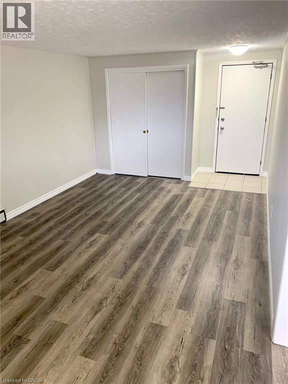 127 ANN Street — photo 3