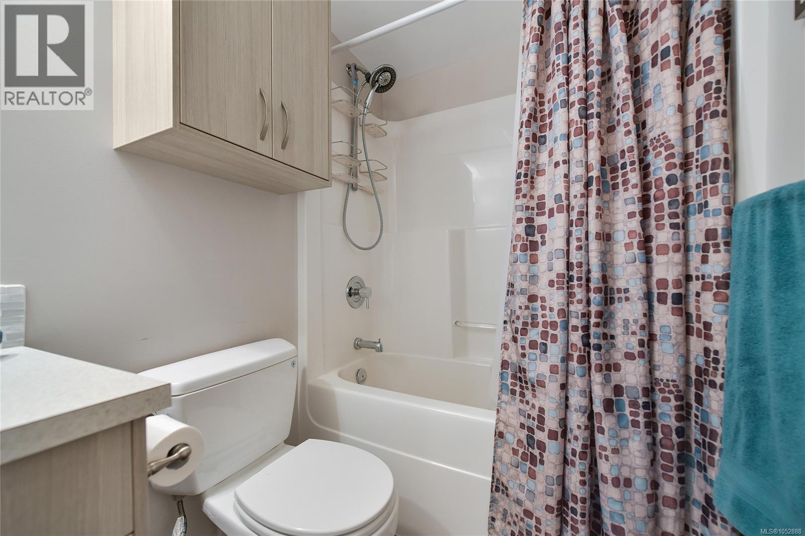  7043 Bickstan Place, Central Saanich