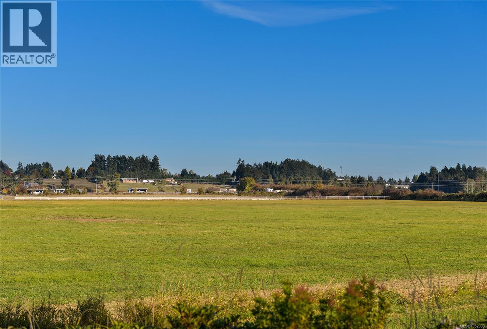  7043 Bickstan Place, Central Saanich