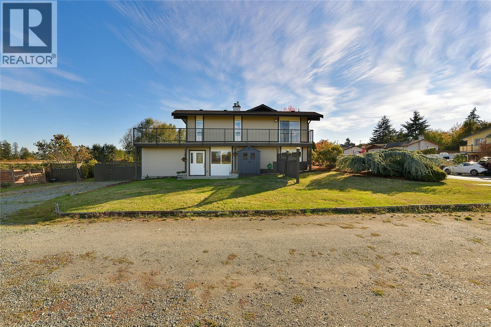  7043 Bickstan Place, Central Saanich
