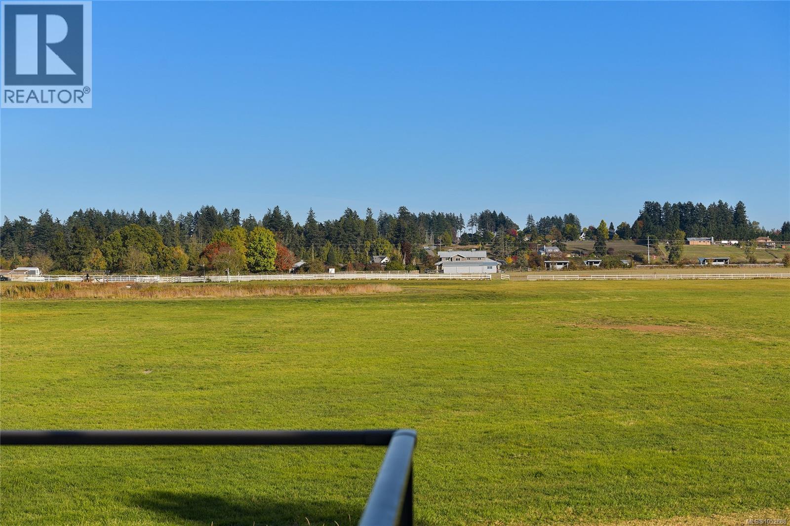  7043 Bickstan Place, Central Saanich