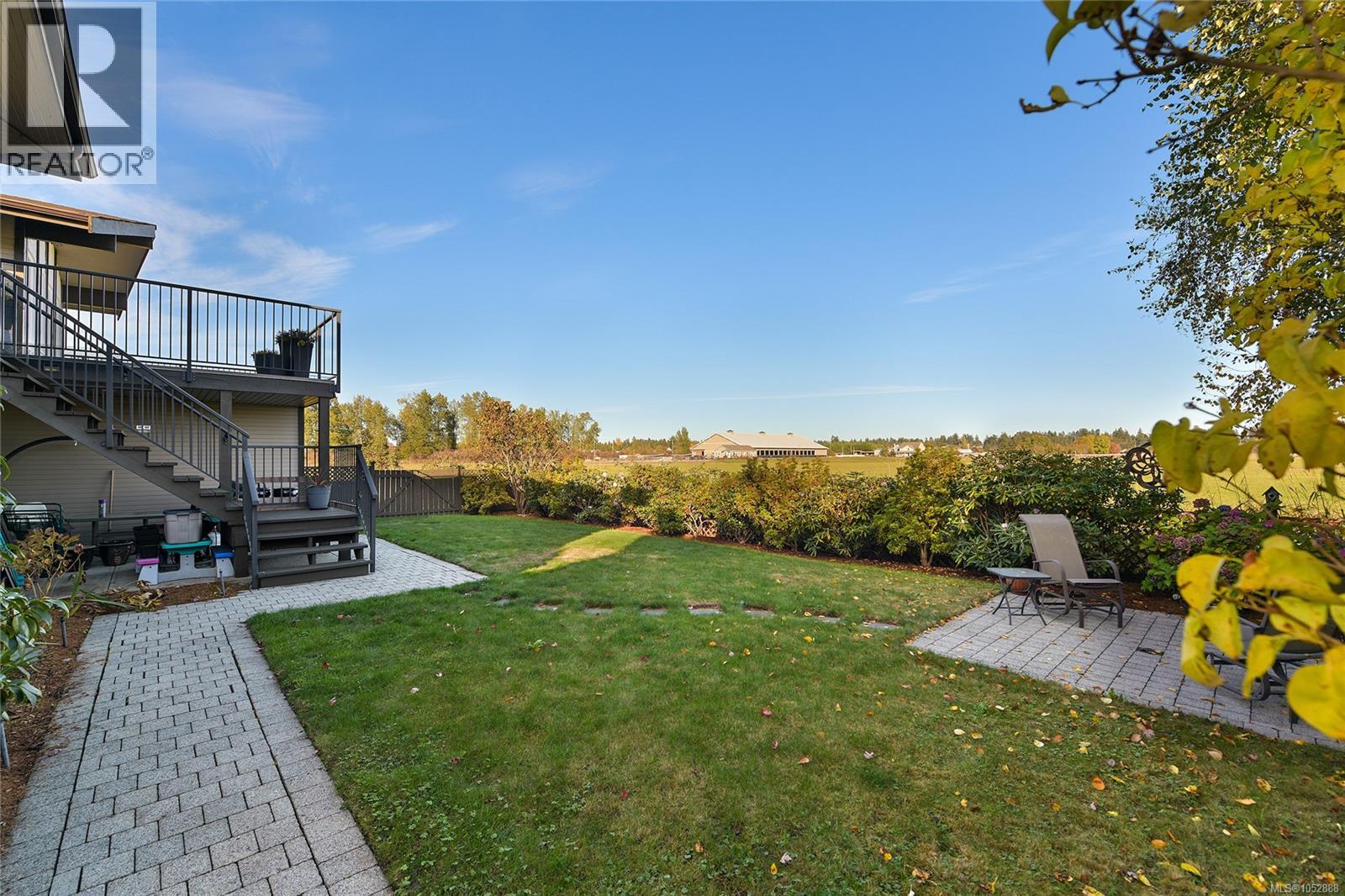  7043 Bickstan Place, Central Saanich