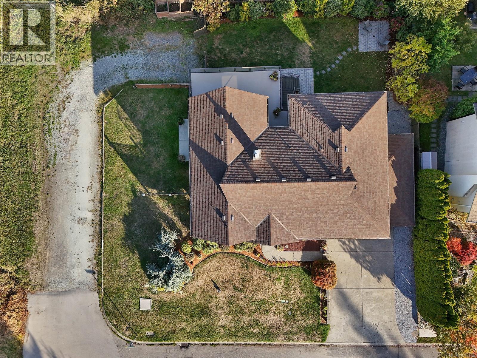  7043 Bickstan Place, Central Saanich