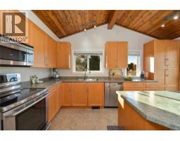 Dining room - 7043 Bickstan Pl, Central Saanich, BC V8M1G8 Photo 10