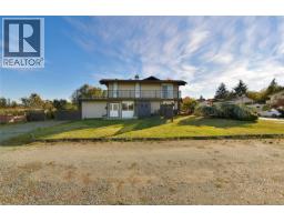 7043 Bickstan Pl, Central Saanich, BC V8M1G8 Photo 48