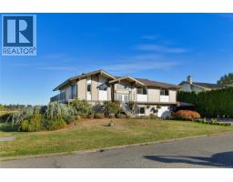 7043 Bickstan Pl, Central Saanich, BC V8M1G8 Photo 56