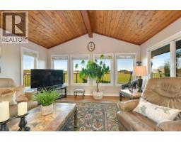 Bedroom - 7043 Bickstan Pl, Central Saanich, BC V8M1G8 Photo 6