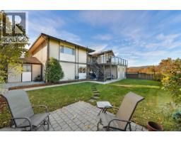7043 Bickstan Pl, Central Saanich, BC V8M1G8 Photo 62