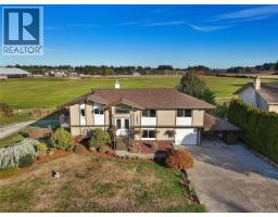 7043 Bickstan Pl, Central Saanich, BC V8M1G8 Photo 83
