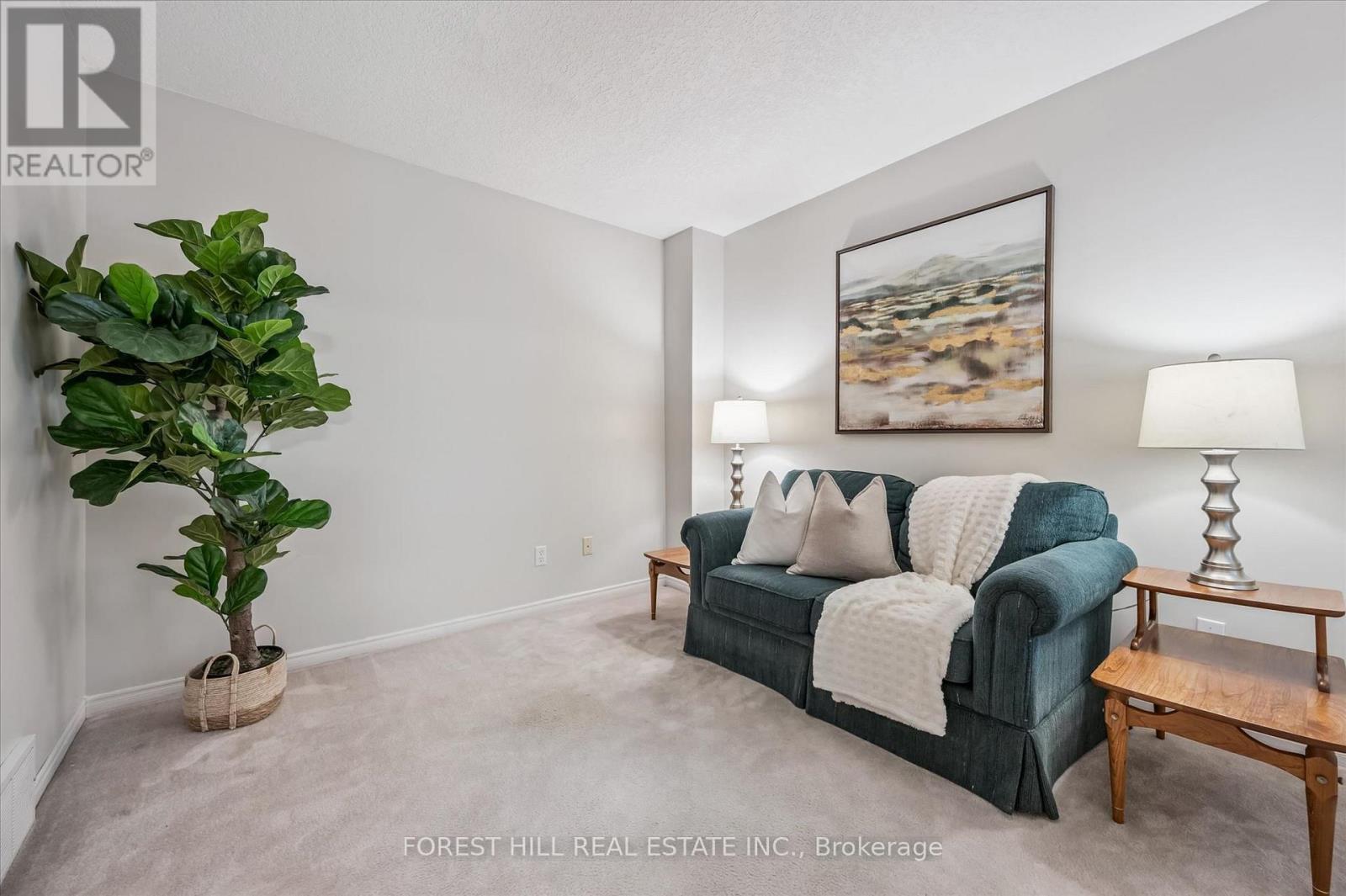 21 Foell Street, Wilmot, ON photo 14