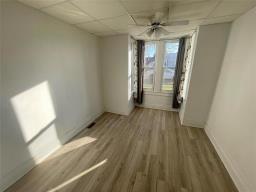 21 Simcoe Street, Carberry, MB R0K0H0 Photo 9