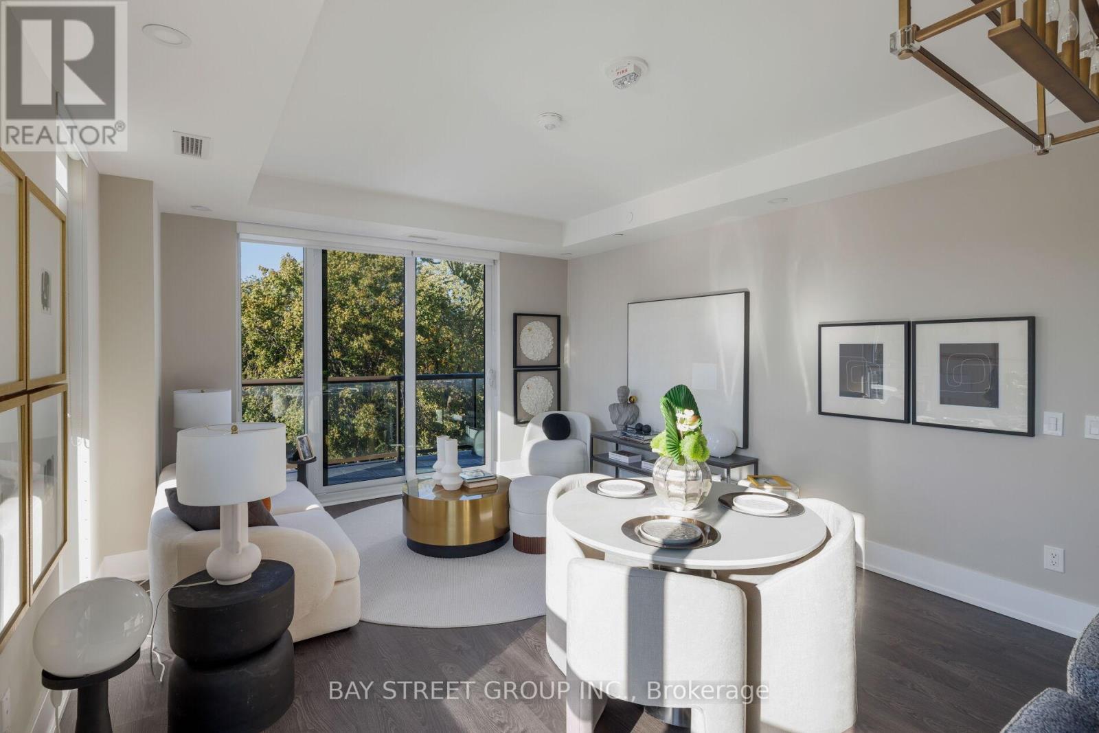 #405 80 VANAULEY STREET - 1