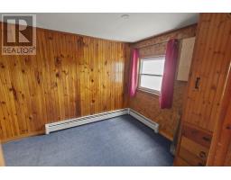 Bath (# pieces 1-6) - 417 Queen Street, Charlottetown, PE C1A4E5 Photo 6