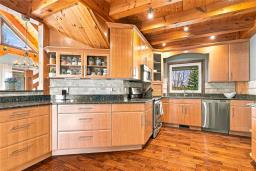 62 Eastgate Drive, Steinbach, MB R0A0W0 Photo 13