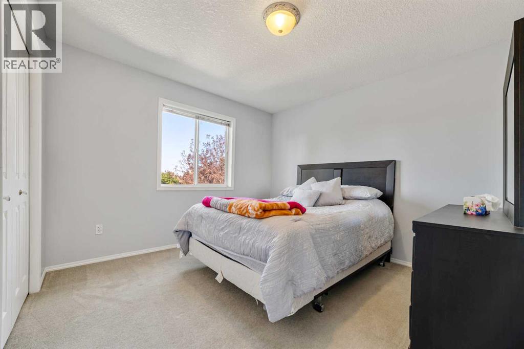 27 Fairmont Garden Road S, photo 23 of 40