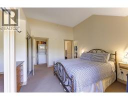 1795 Country Club Road Unit# 206, Kelowna, BC V1V2V9 Photo 16
