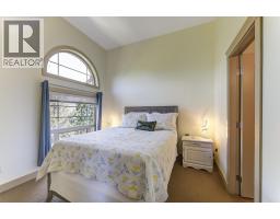 1795 Country Club Road Unit# 206, Kelowna, BC V1V2V9 Photo 11