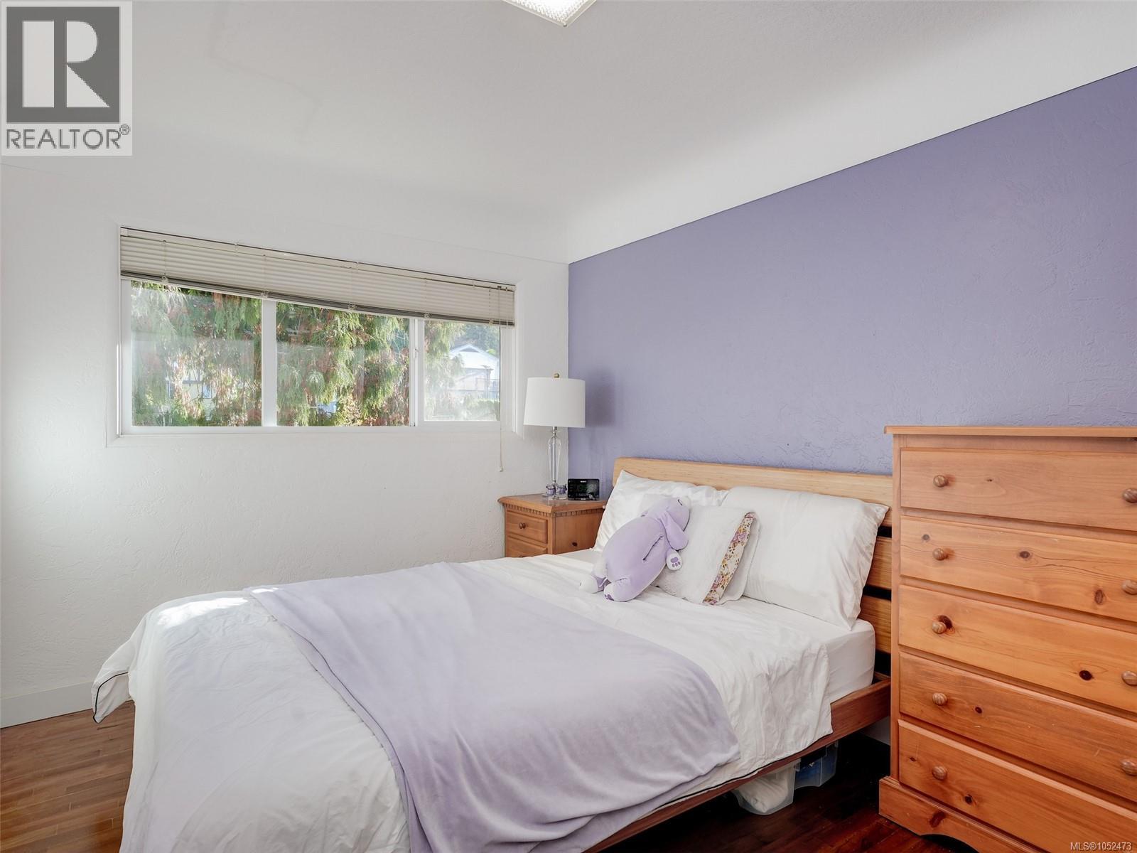  3595 Richmond Road, Saanich