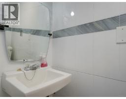 3595 Richmond Rd, Saanich, BC V8P4R3 Photo 21