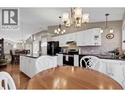 59 Scotia Landing Nw, Calgary, AB T3L2K2 Photo 13
