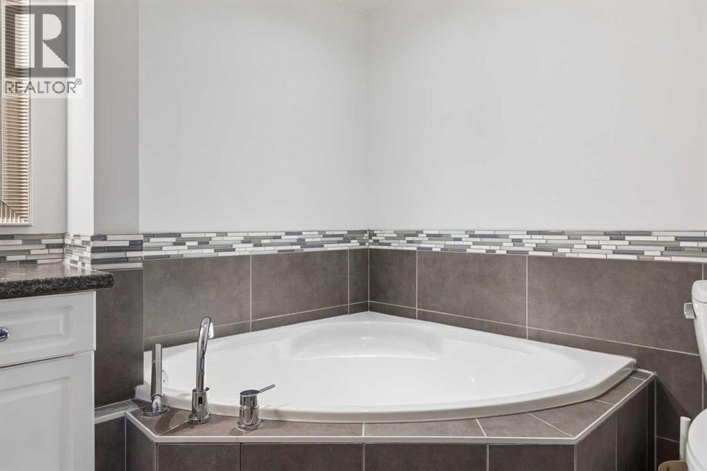 31 Hoover Place SW, Calgary — photo 23