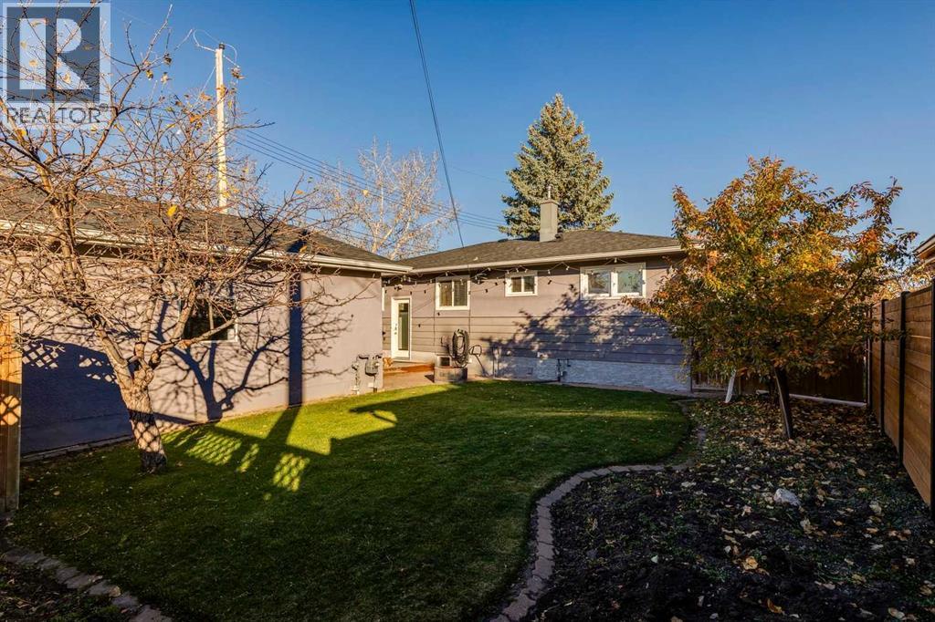 31 Hoover Place SW, Calgary — photo 28