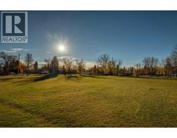 31 Hoover Place Sw, Calgary, AB T2V3G5 Photo 30