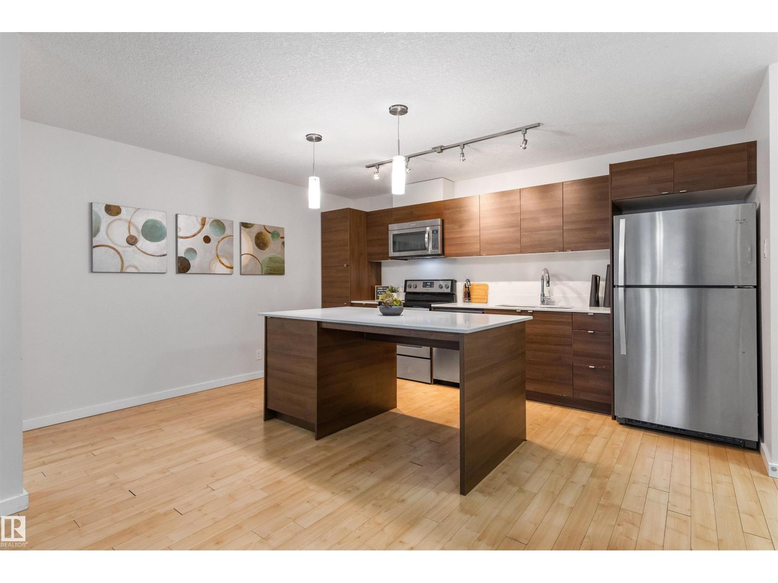 #110 9517 160 AV NW, Edmonton — photo 4