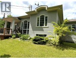 386 Martin Street, photo 2