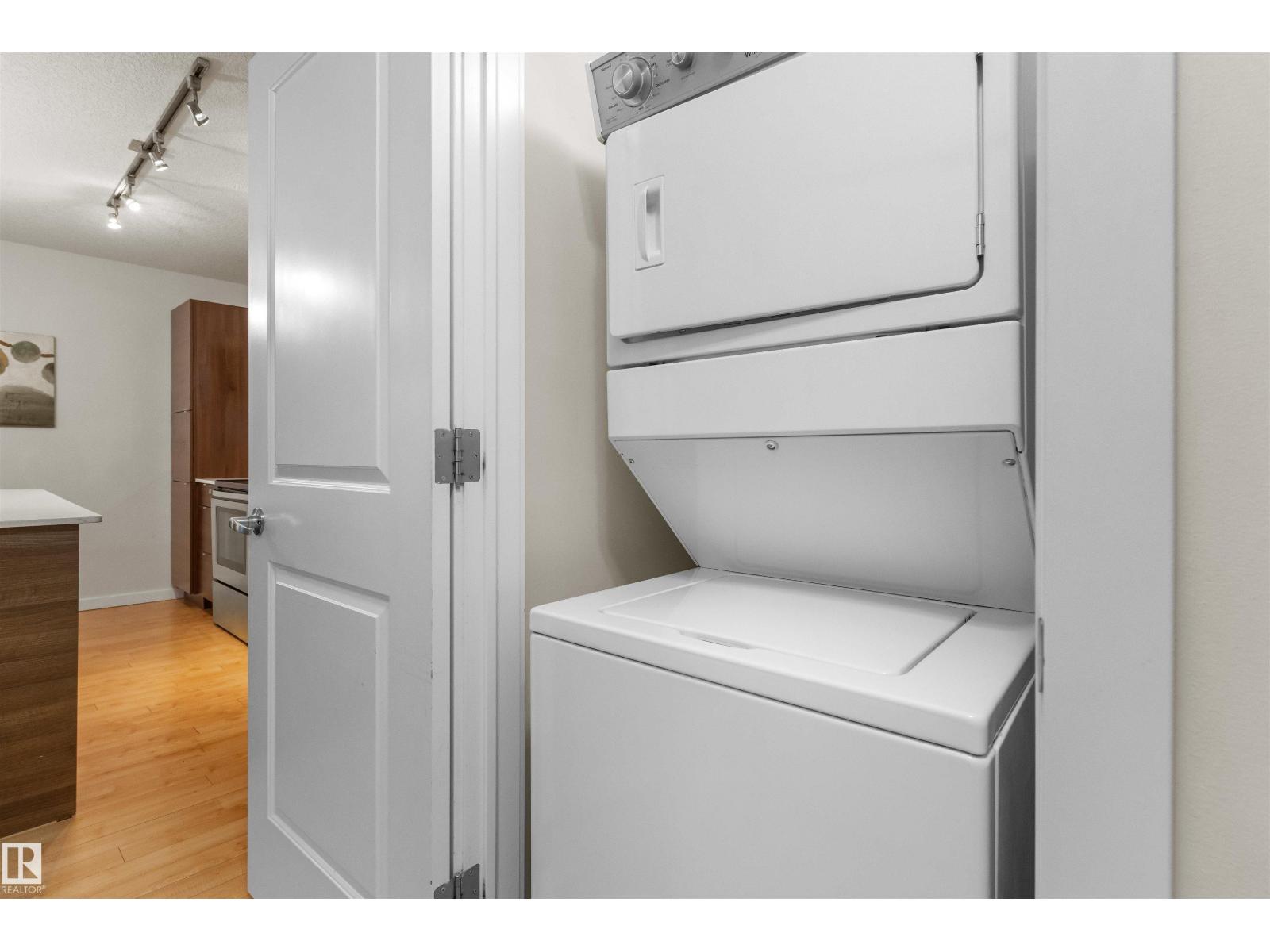 #110 9517 160 AV NW, Edmonton — photo 31
