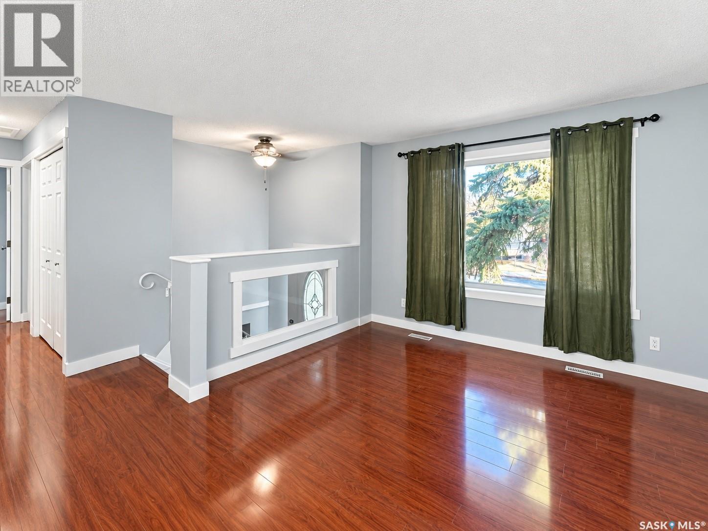 5309 2nd AVENUE N, Regina — photo 2