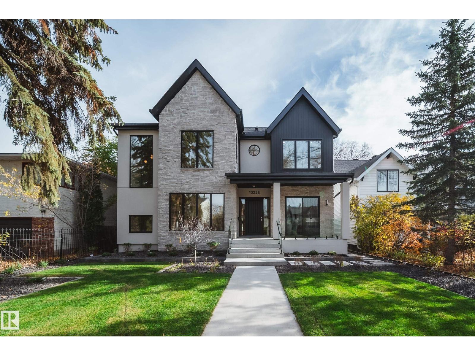 10223 130 ST NW, Edmonton, Alberta, T5N1X4