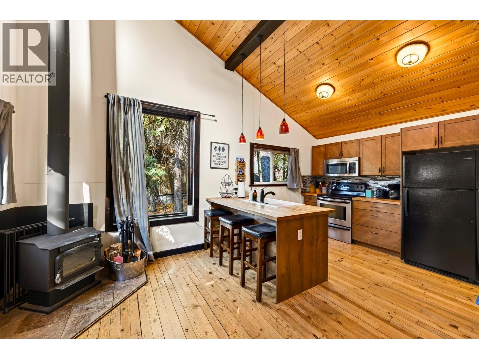 865 BARBER Road - 78