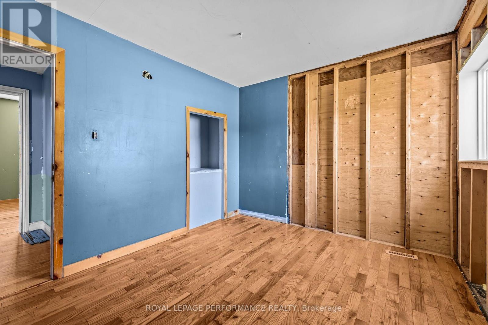3320 Duval Avenue