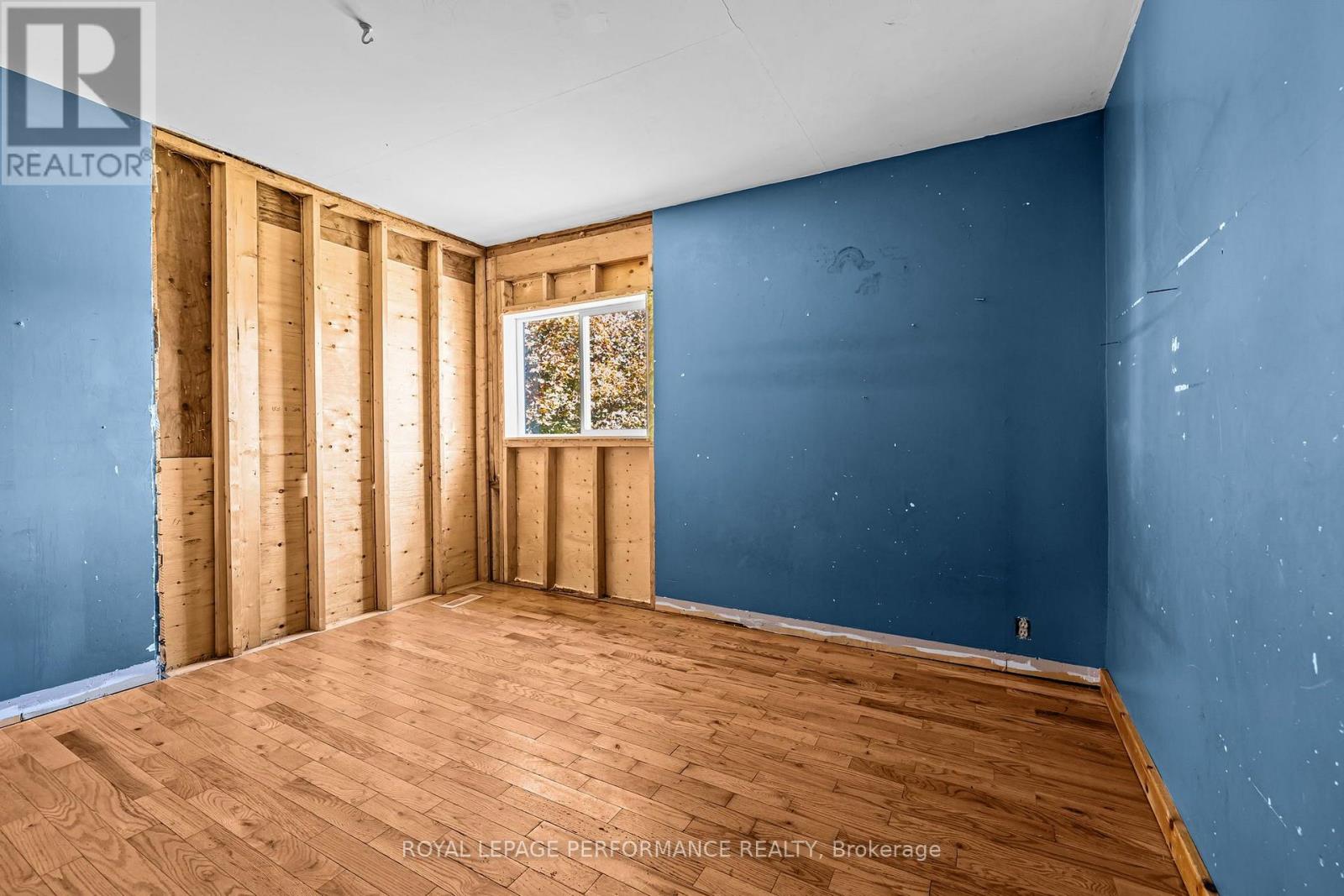3320 Duval Avenue