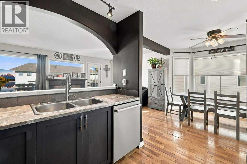 Listing photo – 73 Addington Drive, Red Deer