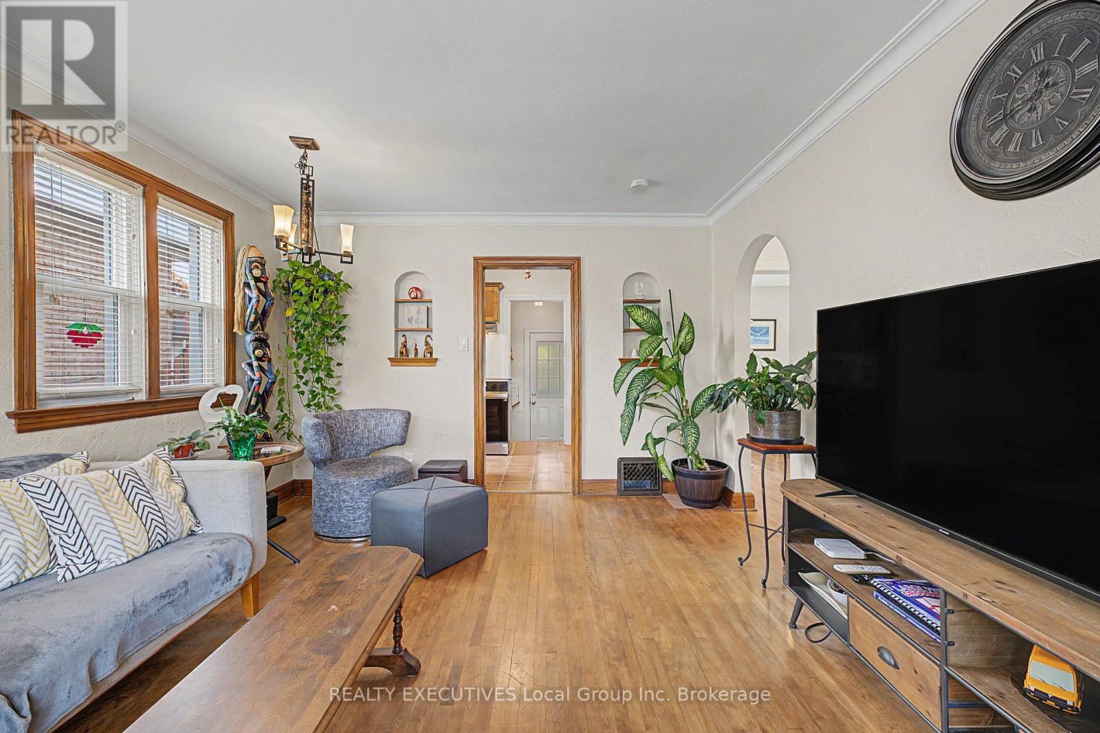1778 CASSELLS STREET - 13