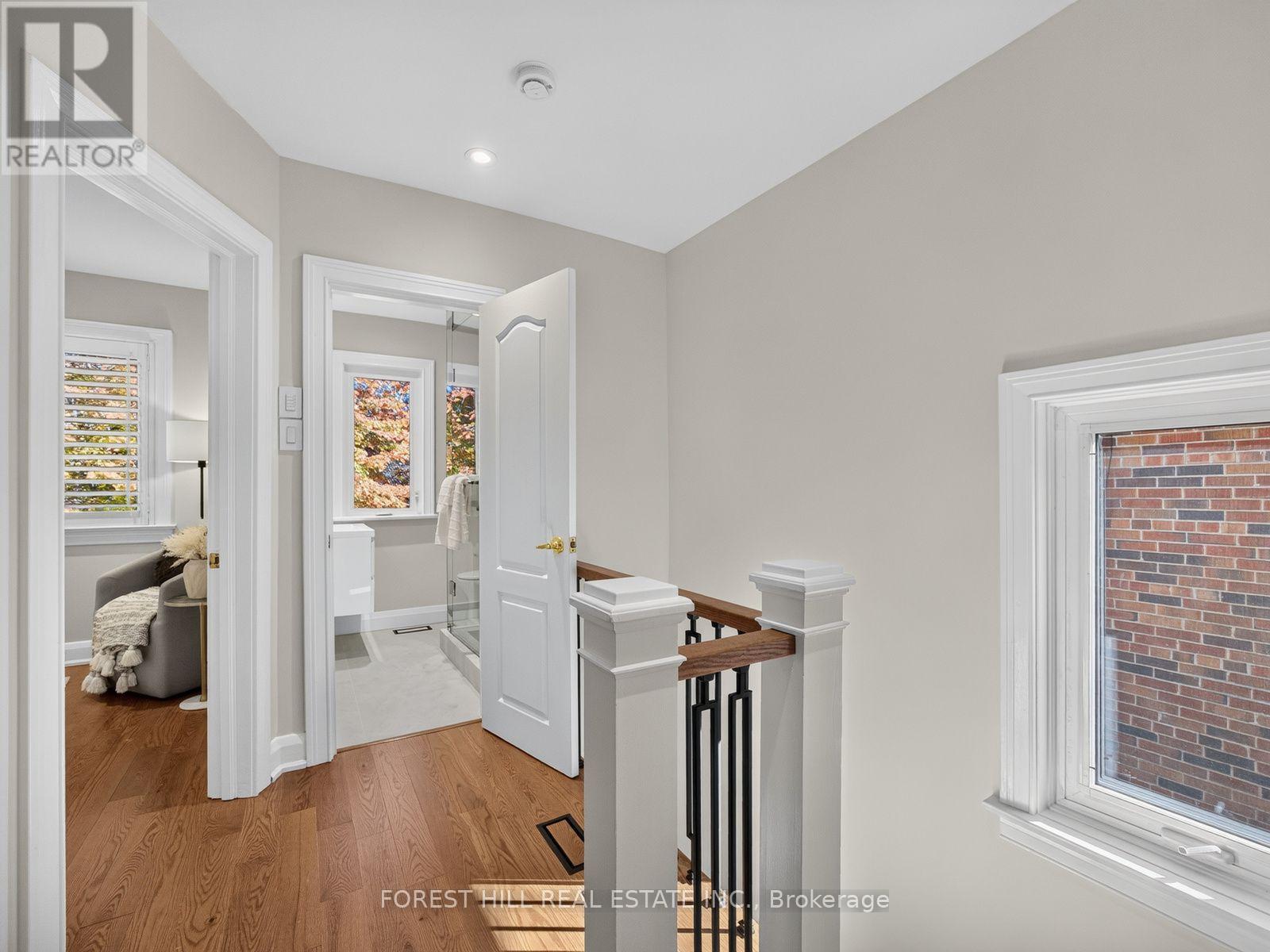 176 Hanna Road, Toronto, ON photo 16