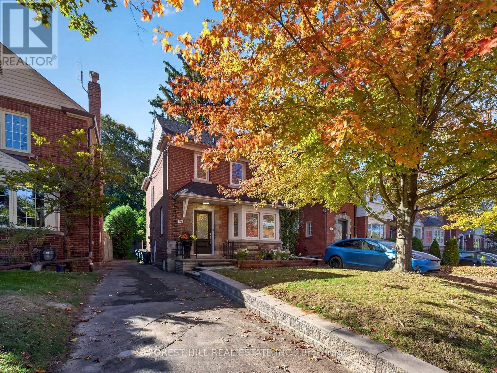176 Hanna Road, Toronto, ON photo 2