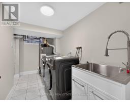 176 Hanna Road, Toronto, ON M4G3N8 Photo 23