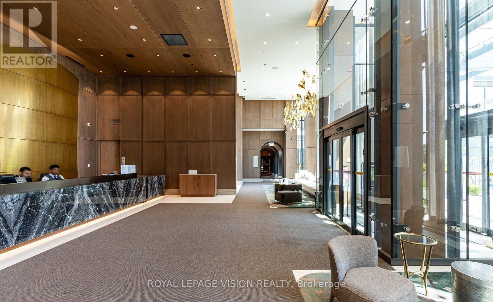 404- 30 Inn On The Park Drive, Toronto, ON photo 12