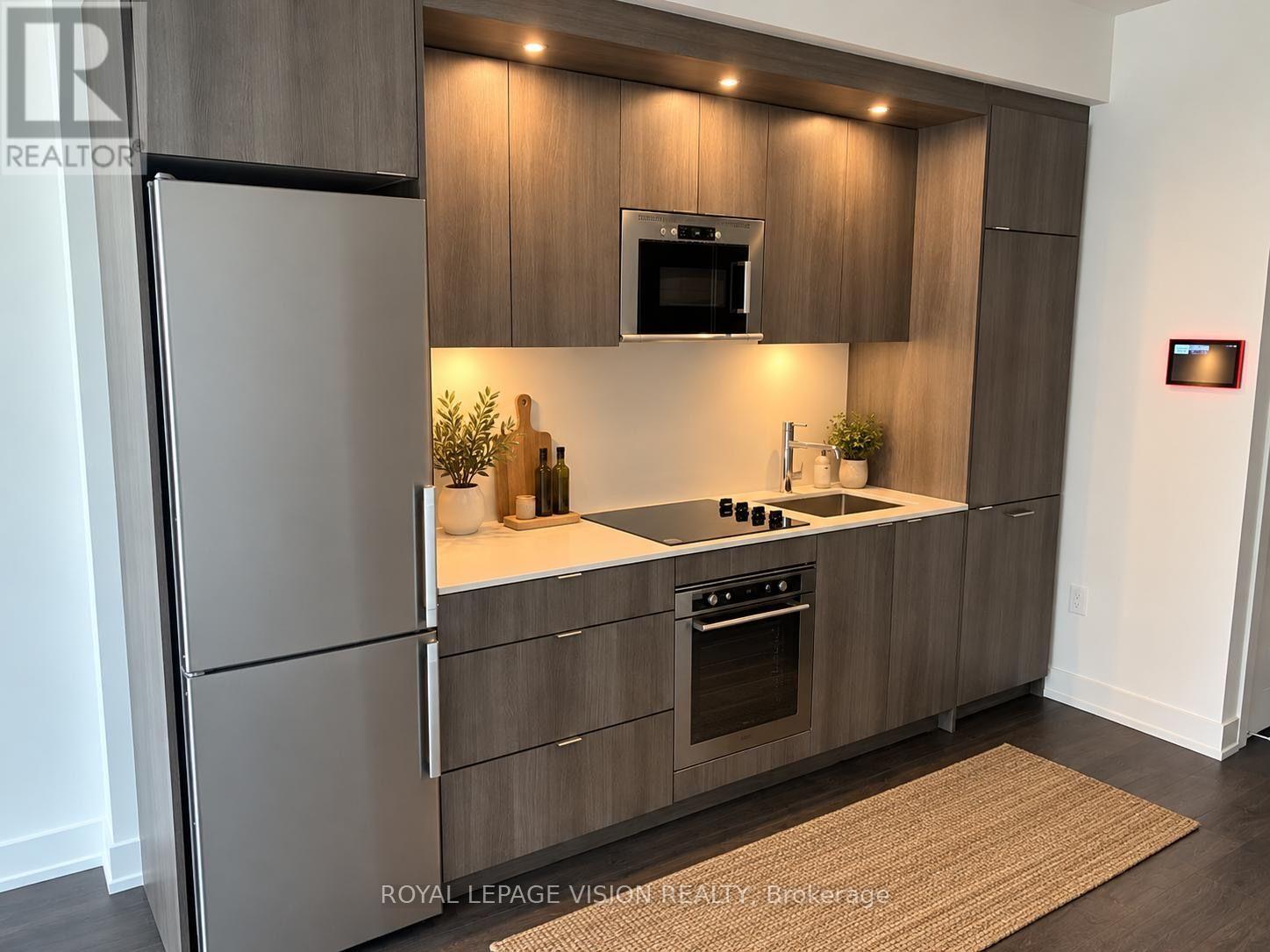 404- 30 Inn On The Park Drive, Toronto, ON photo 6