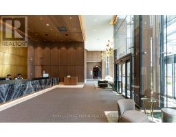 404 - 30 Inn On The Park Drive, Toronto, ON M3C0P7 Photo 12