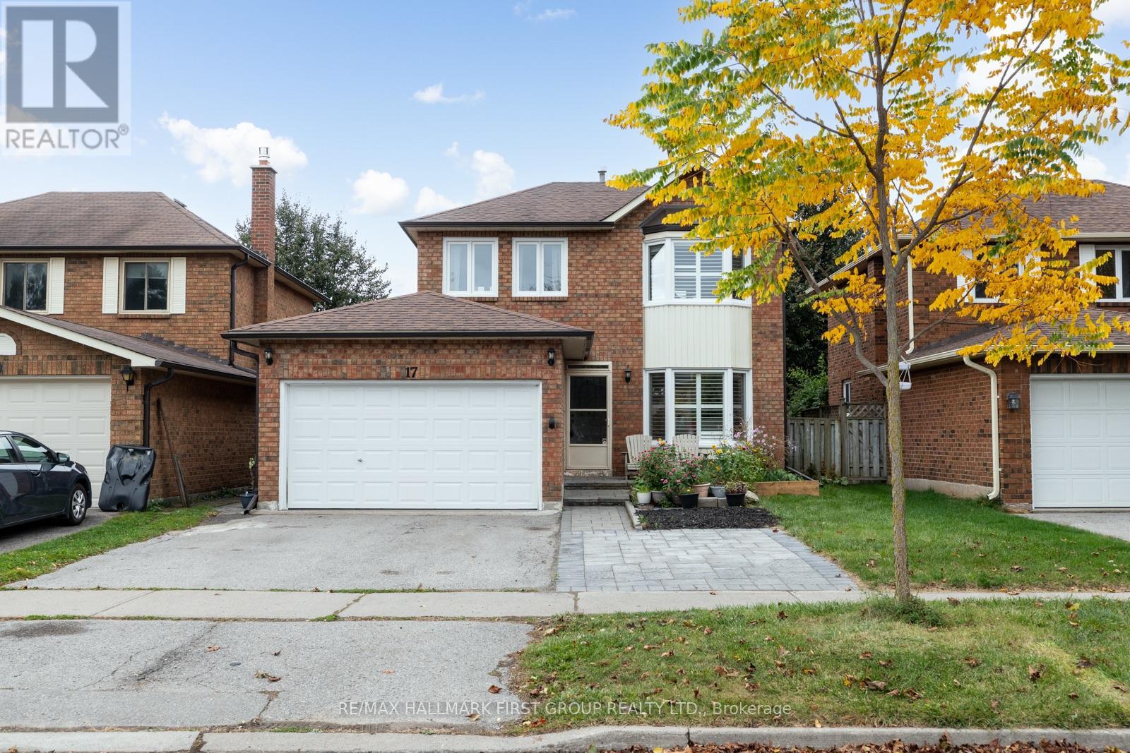 17 Hawkins Crescent, Ajax, ON