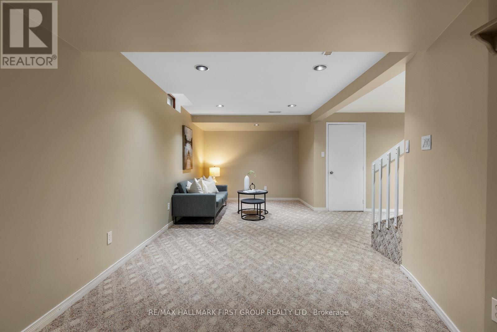 17 Hawkins Crescent, Ajax, ON photo 20