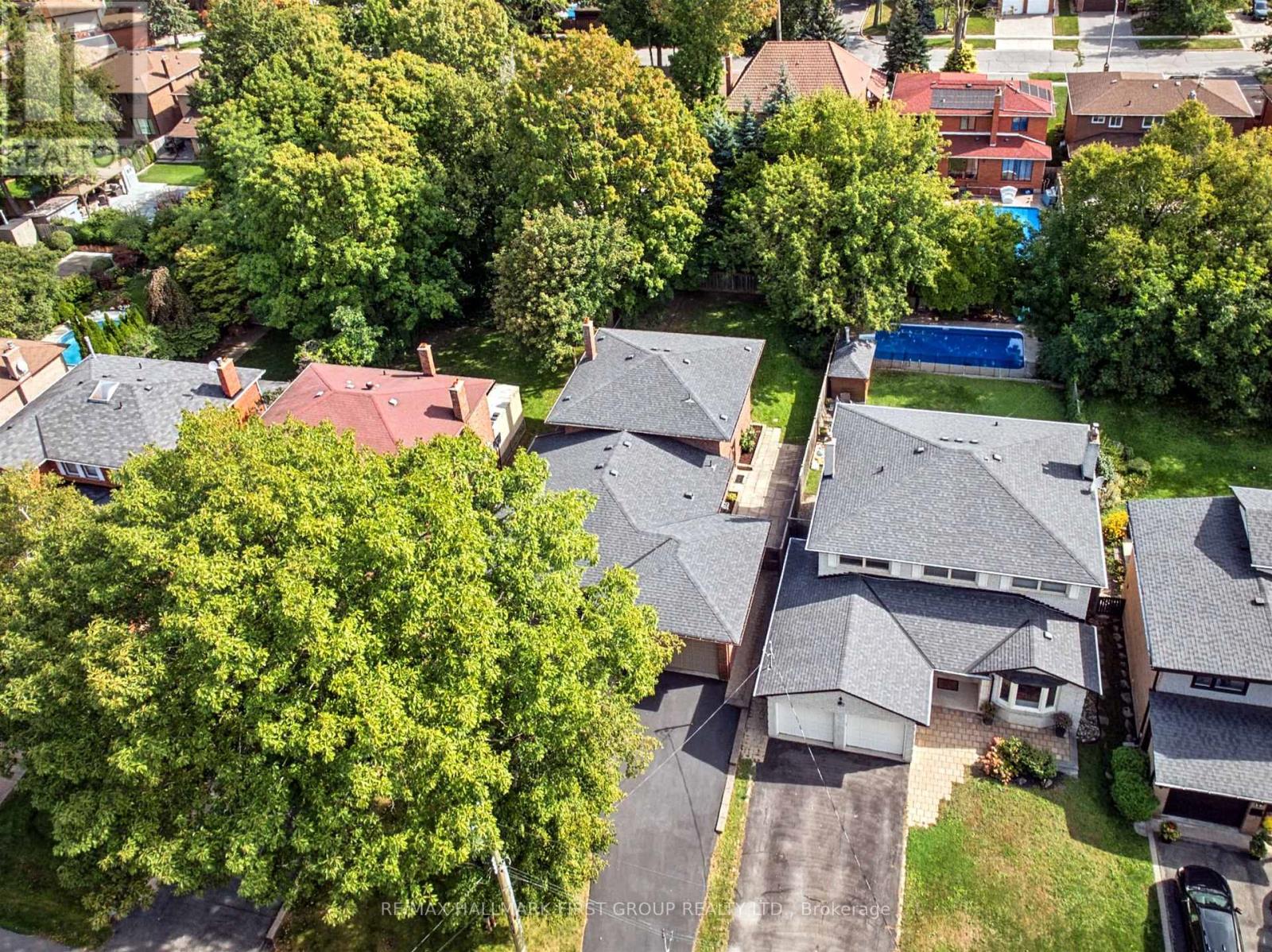 21 Ivan Road, Toronto, ON photo 47