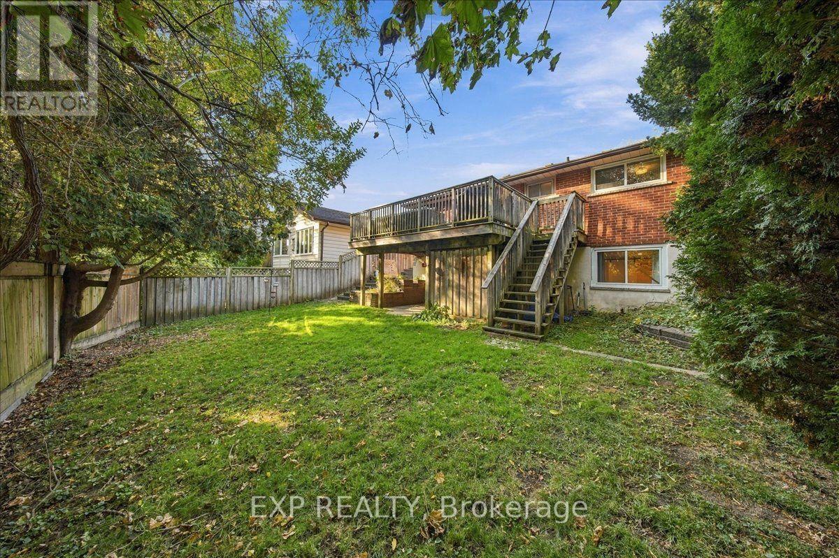 523 Brentwood Avenue, Oshawa, ON photo 34