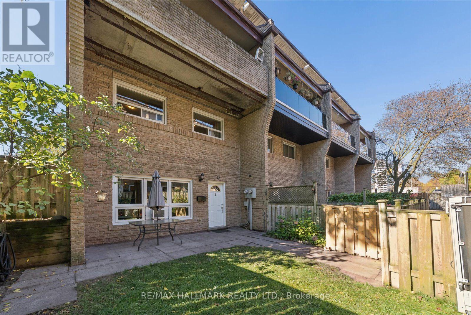 9- 91 Muir Drive, Toronto, ON photo 3