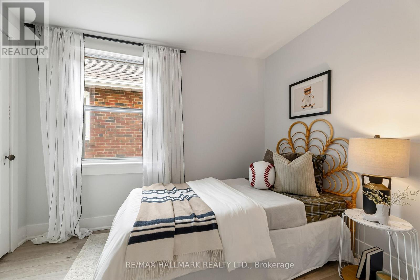 25 Northview Avenue, Toronto, ON photo 20