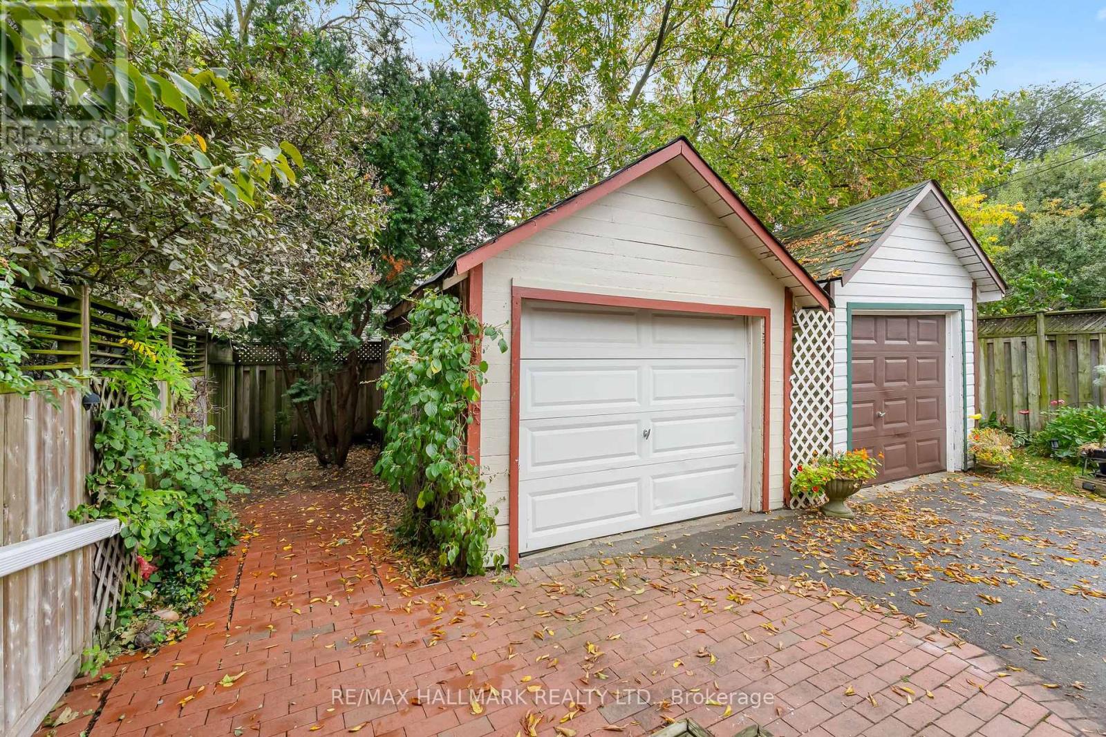 25 Northview Avenue, Toronto, ON photo 34